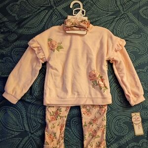 LITTLE LASS BABY INFANT GIRL 2 PIECE SET WITH ACCESSORIES